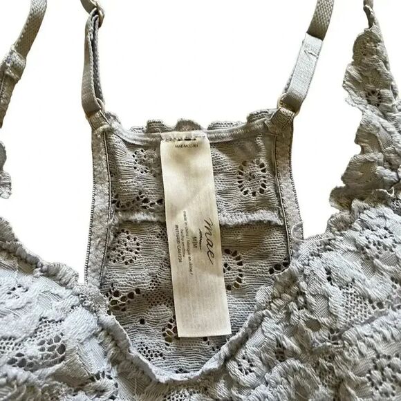 Mae Blue Embroidered Lace Paded Sporty Intimates Bralette Sport Bra SZ M - Picture 2 of 9